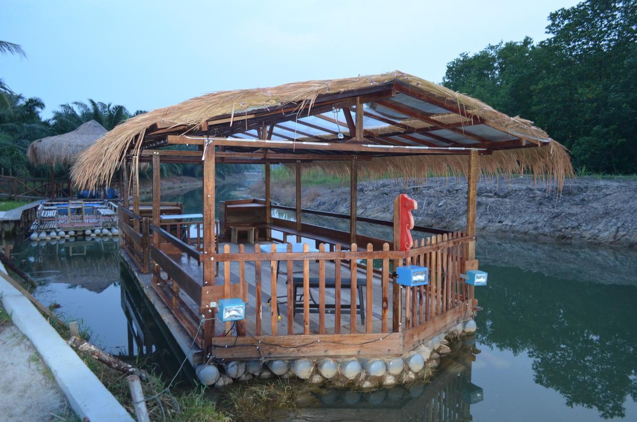 Sinar Eco Resort Kampong Bukit Panjang Экстерьер фото